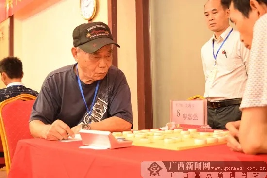 2015广西象棋大赛精彩回顾-第3张图片-www.211178.com_果博福布斯